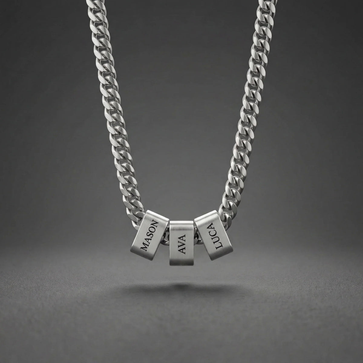 Men's Personalized Name Bar Chain Necklace