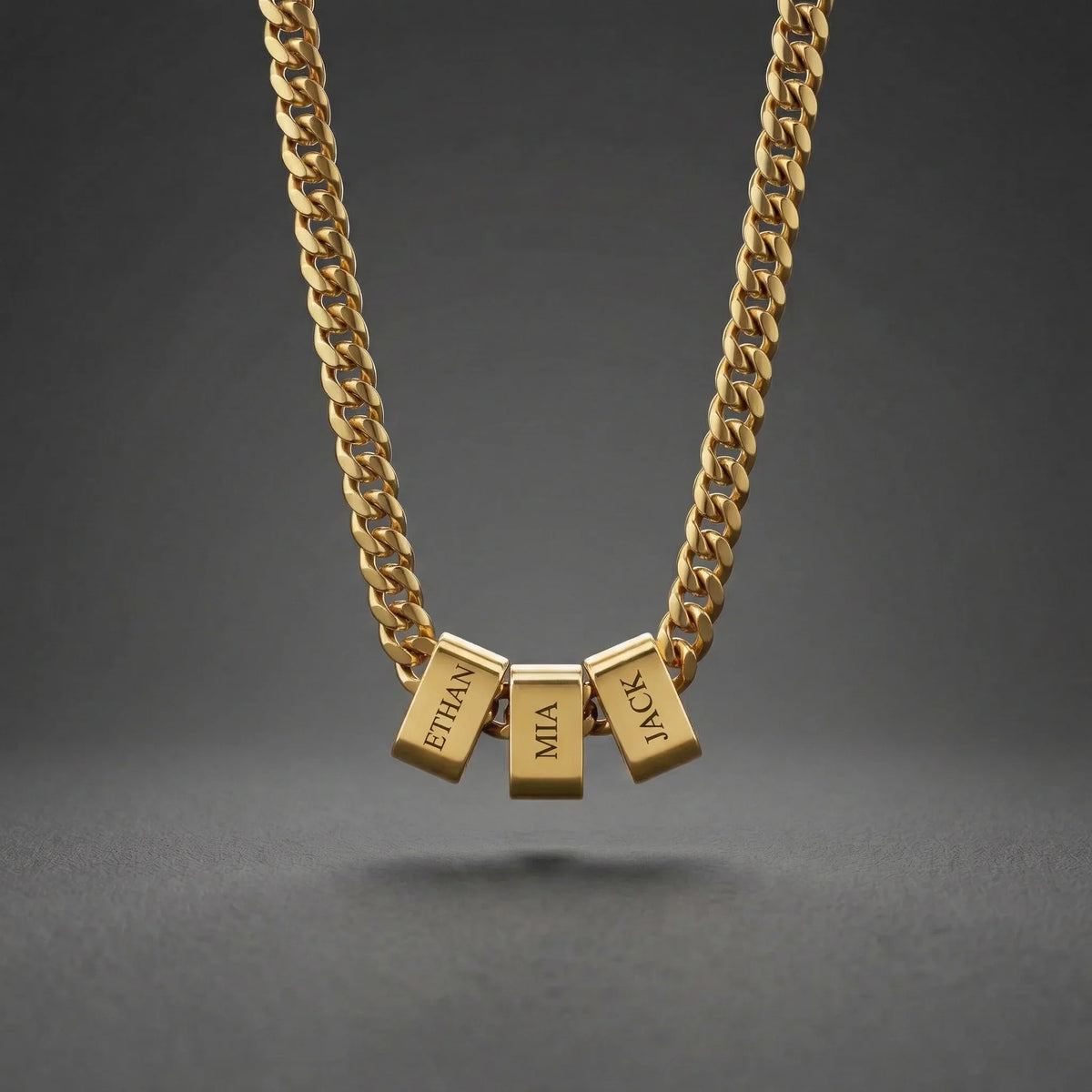 Men's Personalized Name Bar Chain Necklace