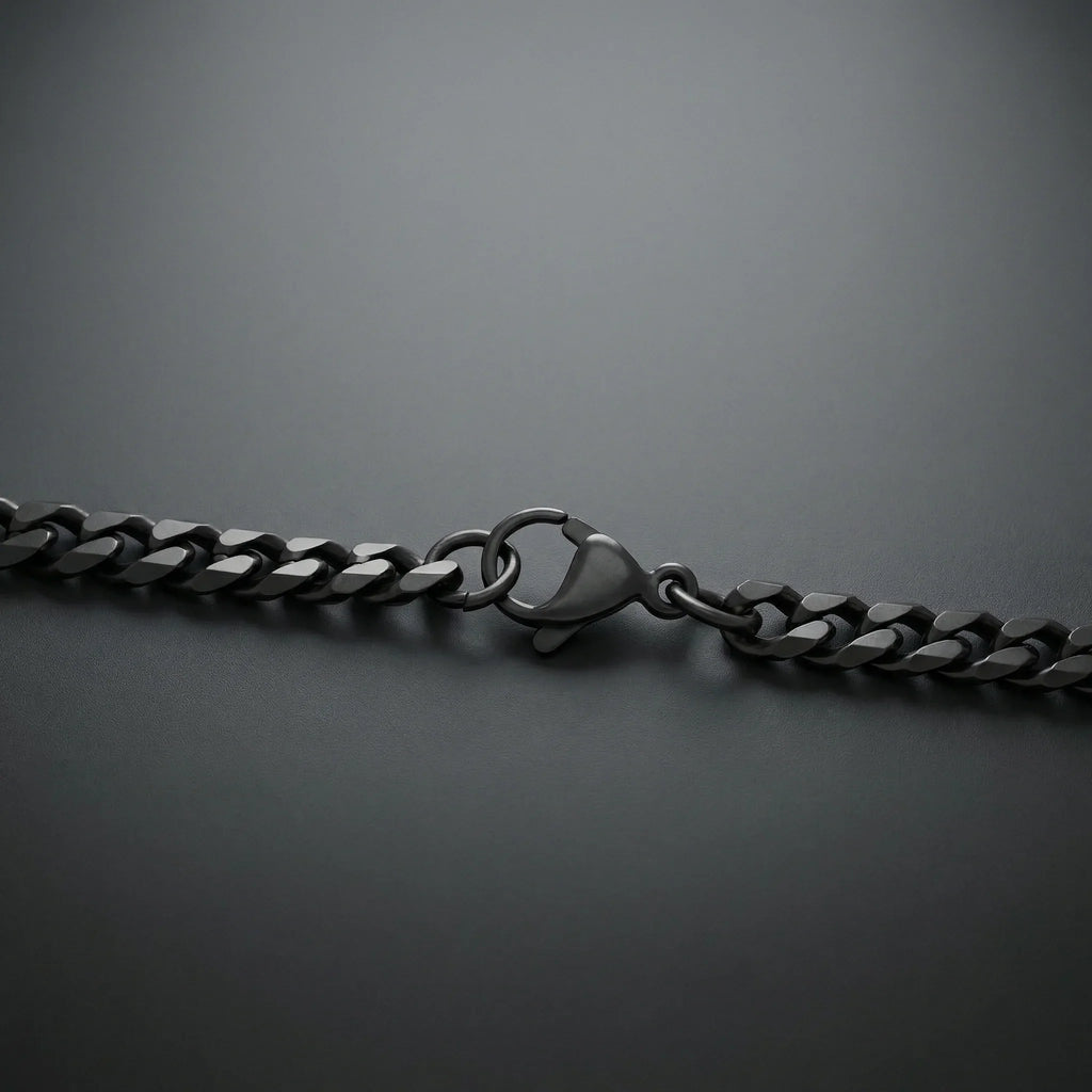 Men's Personalized Name Bar Chain Necklace